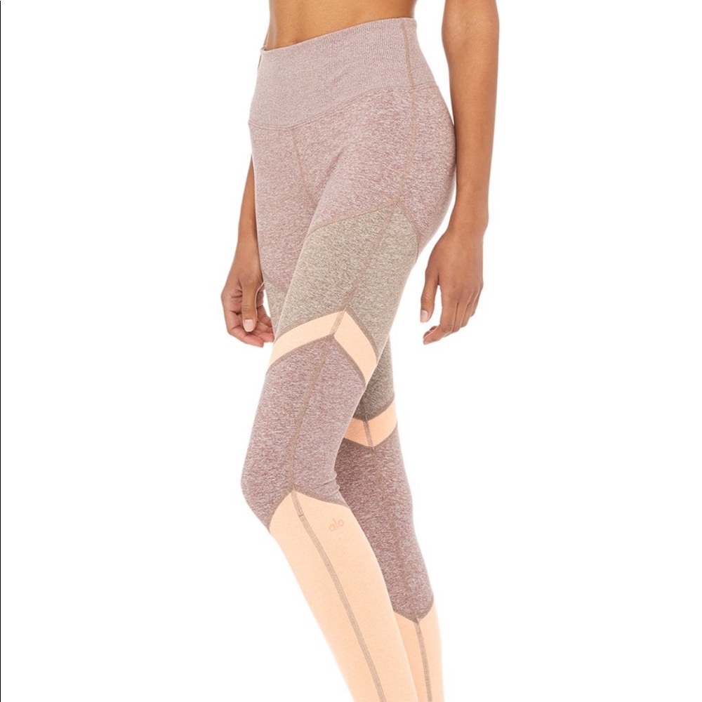 Alo Yoga Sheila Leggings - heather grey/rose/peach
